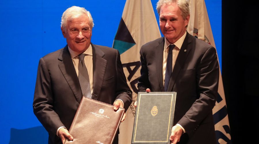 Maquinaria agr&iacute;cola: Argentina e Italia eval&uacute;an producir en conjunto